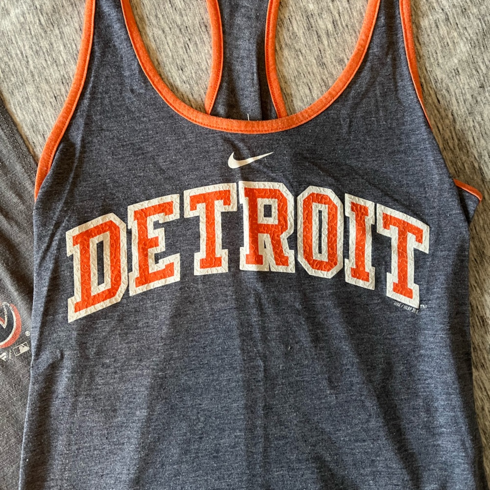 Detroit Tigers tank bundle - Picture 3 of 3